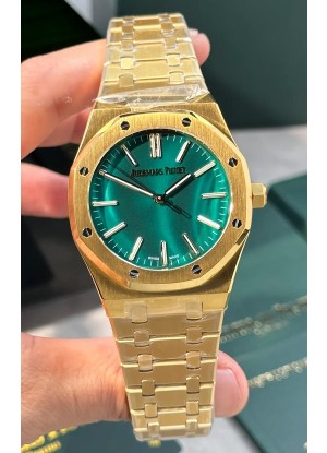 Reloj Royal Oak 15513BA con esfera de malaquita y oro amarillo, superclon