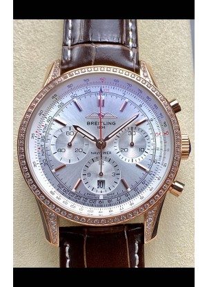 Reloj Breitling Navitimer B01 Superclon de 43 mm con esfera de acero y oro rosa