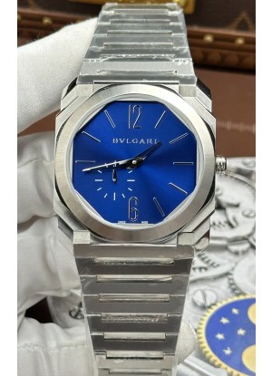 Reloj Octo Finissmo Superclon de 7 mm de grosor con esfera azul