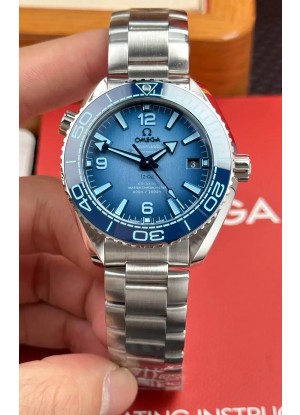 Reloj Omega Seamaster Planet Ocean de 39,5 mm con esfera azul, réplica perfecta para verano