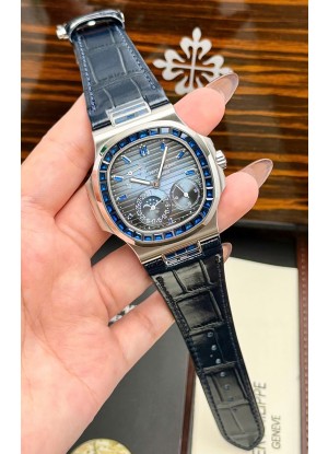 Reloj Patek Philippe Nautilus 5712 Superclon de oro rosa y rubíes azules