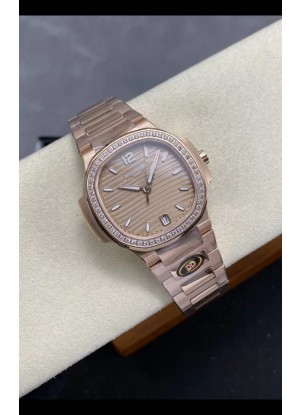 Reloj Patek Philippe Nautilus 7118 Superclon de 35 mm en oro rosa