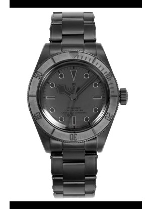 Reloj réplica suizo Tudor Black Bay con caja PVD y esfera negra