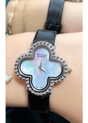 Reloj Van Cleef & Arpels Alhambra de acero inoxidable con esfera de perlas