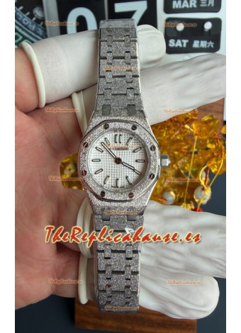 Reloj Royal Oak Frosted 67630BC Mini de 23 mm en oro blanco, superclon