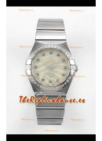 Reloj Omega Constellation de 28 mm con esfera texturizada perlada y movimiento de cuarzo, superclon