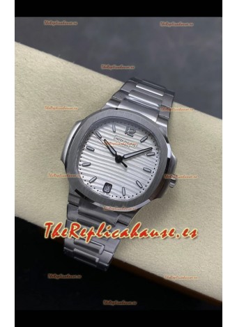Reloj Patek Philippe Nautilus 7118 de 35 mm con esfera de acero, superclon
