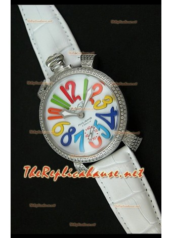 Reloj japonés GaGa Milano Manuale con esfera blanca y bisel de diamantes