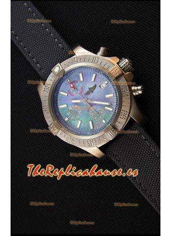 Breitling Avenger Reloj Réplica Suizo Caja de Titanio con Dial MOP Reloj Réplica a Espejo 1:1