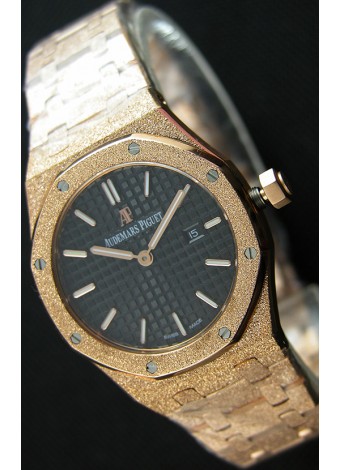Audemars Piguet Royal Oak Frosted Réplica 1:1 de Cuarzo Suizo en Oro Rosado y Dial Negro 33MM