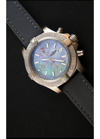 Breitling Avenger Reloj Réplica Suizo Caja de Titanio con Dial MOP Reloj Réplica a Espejo 1:1