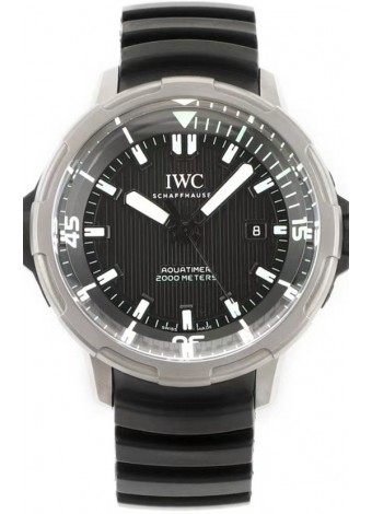 IWC Aquatimer IW358001 Titanium Reloj Réplica Suizo a Espejo 1: 1 Dial Negro Correa de Goma