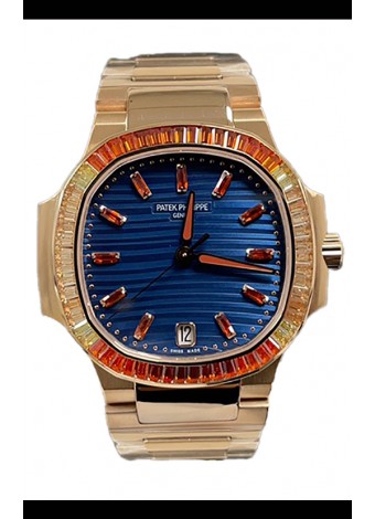 Patek Philippe Nautilus 7118R 35MM 1:1 Caja Oro Rosado Dial Azul Reloj Réplica Espejo 1:1