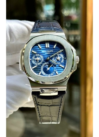 Patek Philippe Nautilus 5740 Perpetual Calendar Acero Inoxidable Dial Morado Reloj Réplica Suizo