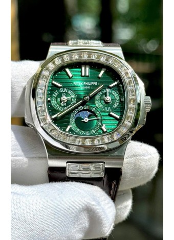 Patek Philippe Nautilus 5740 Calendario Perpetuo Acero Inoxidable Dial Verde Reloj Réplica Suizo