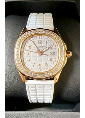 Patek Philippe Superclone Aquanaut 5072R Reloj Pavimentado en Moissanitas en Caja Oro Rosado