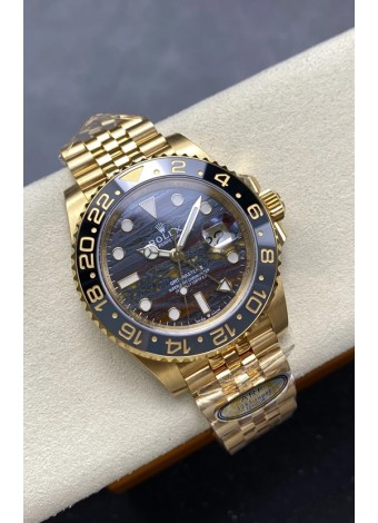 Rolex GMT Masters II Super Clone 126718GRNR Oro Amarillo Tiger Iron Dial Reloj Réplica Suizo