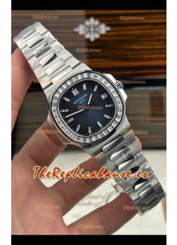 Reloj Patek Philippe Nautilus 5723 con esfera azul y zafiros blancos, superclon