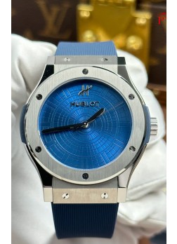 Reloj Hublot Super Clone Classic Fusion Edición Boutique PISA con Caja de Titanio