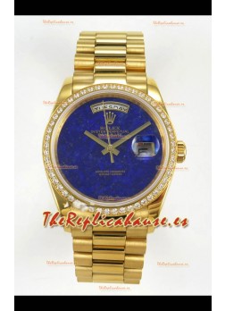 Réplica suiza del Rolex Day-Date de oro amarillo con esfera azul lapislázuli y bisel de diamantes de 36 mm