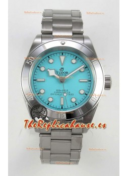 Reloj Tudor Black Bay 41 con esfera azul Tiffany y diseño Oyster Superclon