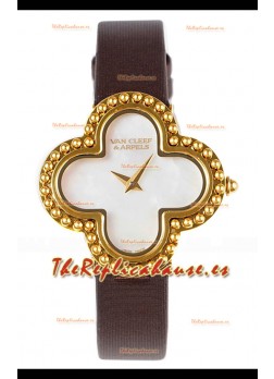 Reloj Van Cleef & Arpels Alhambra de oro amarillo con correa marrón