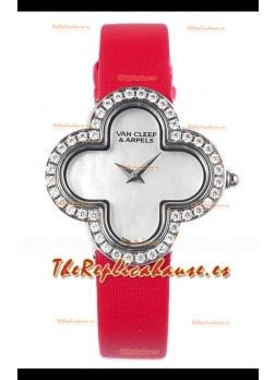 Reloj Van Cleef & Arpels Alhambra de acero inoxidable con bisel de diamantes y correa roja
