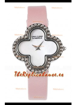 Reloj Van Cleef & Arpels Alhambra de acero inoxidable con correa rosa