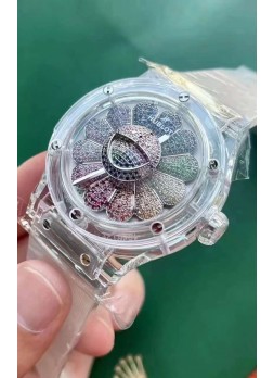 Hublot Classic Fusion Takashi Murakami Sapphire Rainbow Reloj Movimiento Suizo 45MM