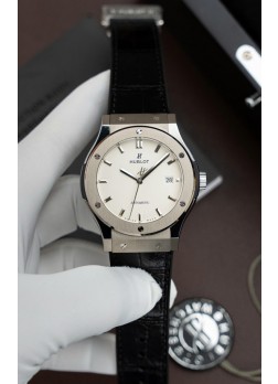 Reloj Hublot Super Clone Classic Fusion de 42 mm con Dial de Titanio Blanco