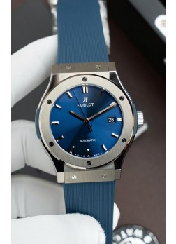 Reloj Hublot Super Clone Classic Fusion Titanio Dial Azul 42MM