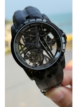 Roger Dubuis Super Clone Excalibur Spider Flying Tourbillon Skeleton Caja Titanio 42MM