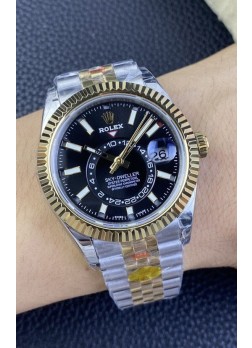Rolex Sky-Dweller REF# M336933 Dial Negro Reloj en Caja de Acero 904L chapada en Oro Amarillo Réplica a Espejo 1:1